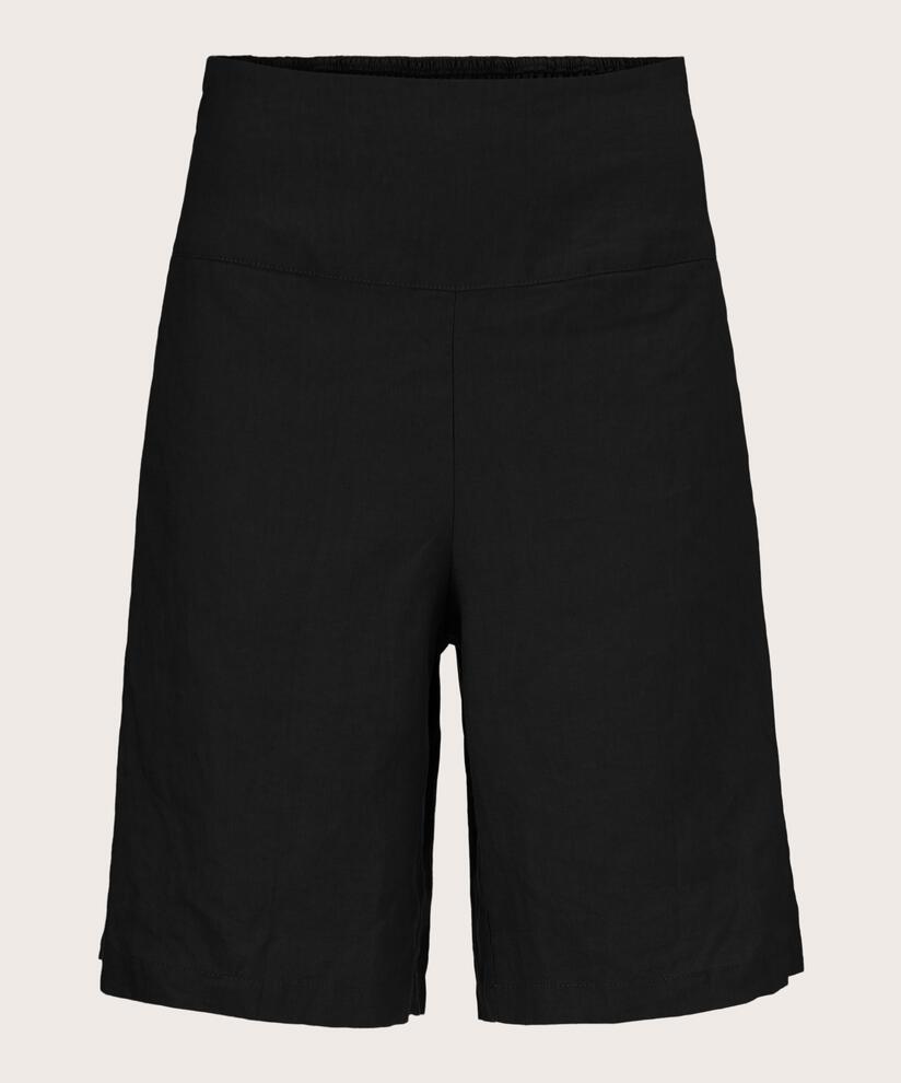 Pinja Shorts, Black