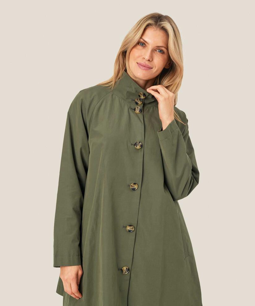 Teresa Coat, D. Lichen Green